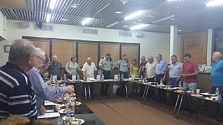 מפגש הרמת כוסית עם קשר"ר