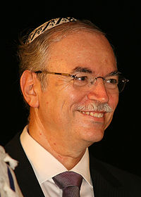 על סמך המלצת ועדת השופטים הוחלט לציין לשבח את סרן ישראל פרידר